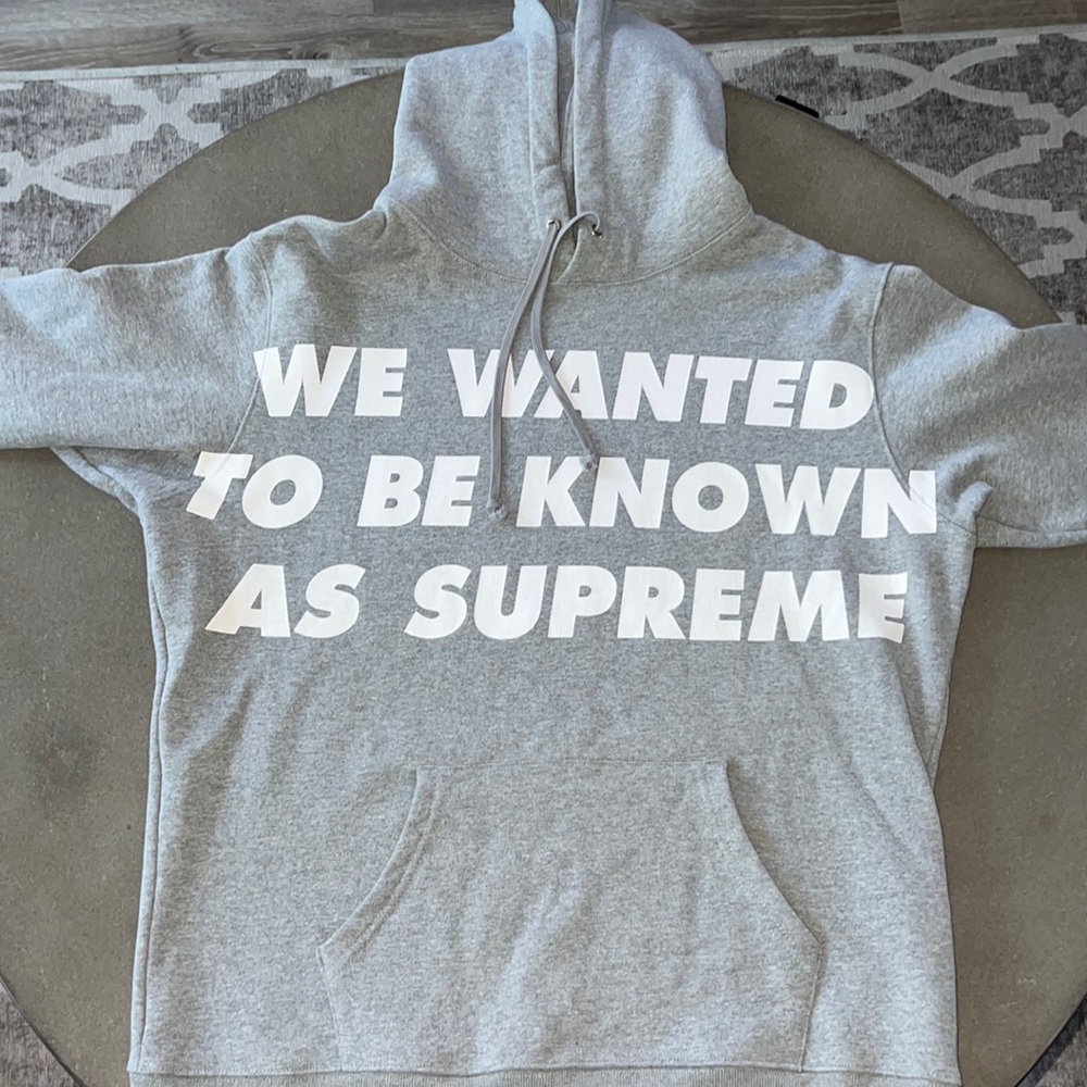 Supreme hoodie